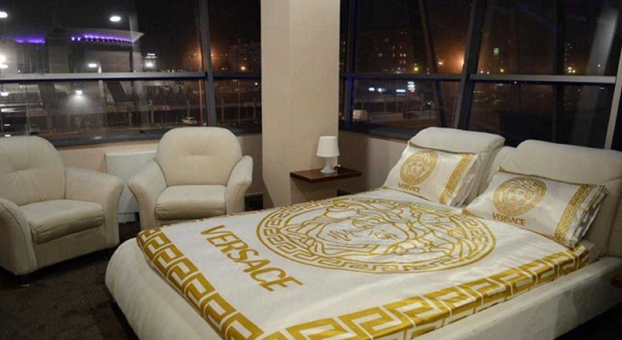 Hotel Metropolitan By Belgrade Arena Екстер'єр фото